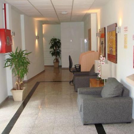 Reception La Rotonda Aparthotel 오리후엘라 외부 사진