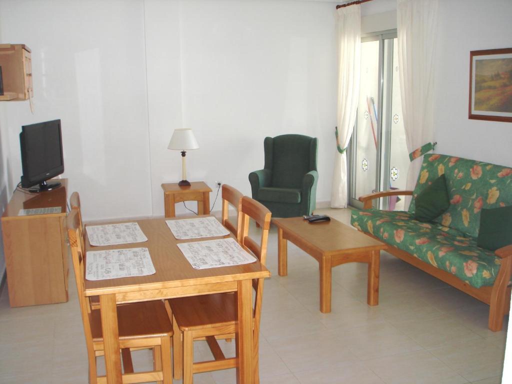Reception La Rotonda Aparthotel 오리후엘라 객실 사진