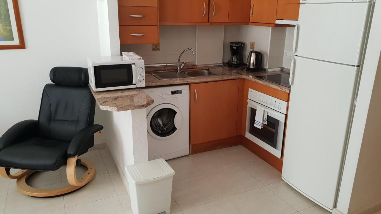 Reception La Rotonda Aparthotel 오리후엘라 외부 사진