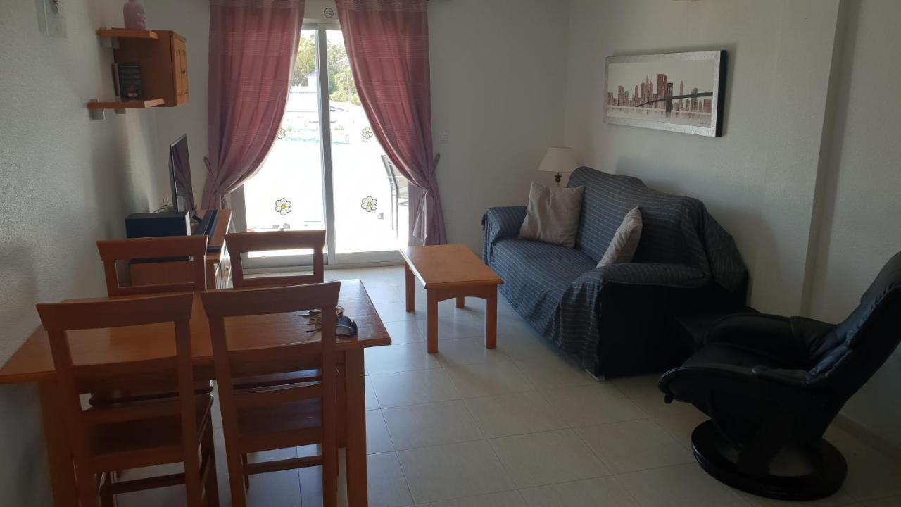 Reception La Rotonda Aparthotel 오리후엘라 외부 사진